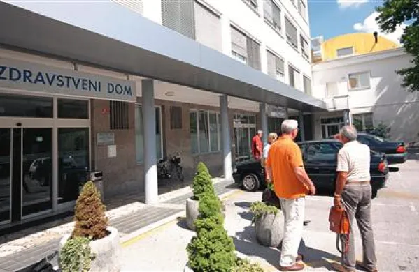 Starejših in bolnih je na severnem Primorskem vse več, zdravnikov pa je že sedaj bistveno manj od evropskega in tudi slovenskega povprečja 