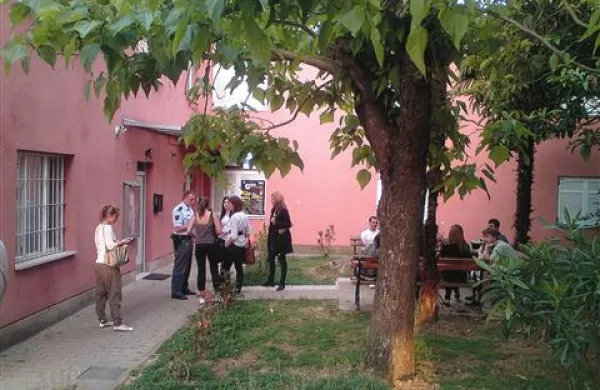 V soboto je na izredno skupščino KŠOP zaradi nasilja nekaterih študentov morala prihiteti celo policija 