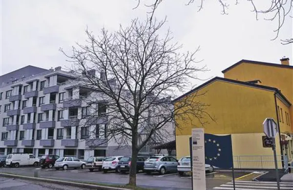 Največjo luknjo v divaškem proračunu je lani povzročila premajhna prodaja stavbnih zemljišč
