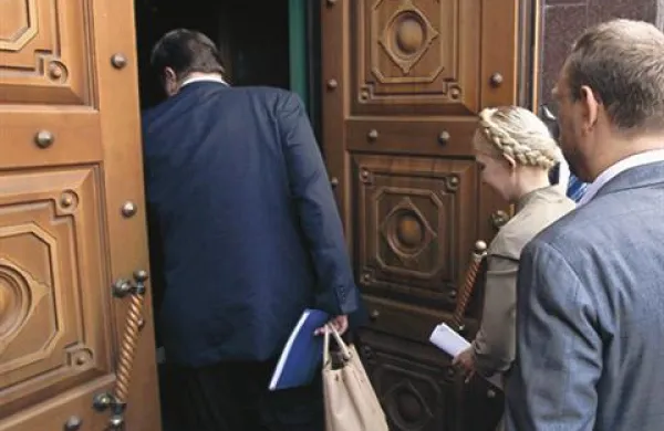 Julija Timošenko je danes obiskala prostore  državnega tožilstva v Kijevu. 