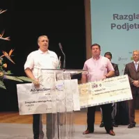 Zmagovalca natečaja Podjetna Primorska: Darko Likon in Robert Časar. 