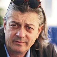 Jože Dolmark (Pauline na plaži -  geometrija strasti): Ob vnovičnem ogledu katerega od Rohmerjevih filmov, človeka obidejo neizmerljiva čustva, tiha nostalgija in občutja pripadnosti do obotavljajočih se oseb in njihovih spevnih dialogov, do komičnih in detektivsko zapletenih situacij, navidezno čudnih razmerij in poskusov  ljubezenskih varanj. V tej smeri so Rohmerjevi filmi pravcati misteriji, filmi z uganko, katerih zaplet se vedno vrti okrog neke skrivnosti. Misterij praviloma zahteva čudež in kadar ga njegovi junaki pričakujejo, je to navadno majhen in neznaten  čudež, ki ga resda ne opazijo vsi, vendar se ponuja: modra ura, zelen žarek, ali kaj podobnega - neka bežna pojavitev, preblisk, ki vse življenje presvetli s svetlobo večnosti. V osemdesetih sem imel srečo poslušati Rohmerjeva predavanja na Sorboni. Bil je izreden predavatelj. Zame bo ostal vedno mlad in prijazen že zastran tega, kako enkratno je znal opazovati sentimentalne igrice ljudi in poezijo slehernega življenja. Po rohmerovsko: vedno je nekdo videl nekoga, ki zanima nekoga tretjega. To pa je tudi zelo po naše.