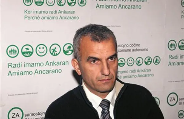 Strmčnik: &ldquo;Ankarančani smo vpisani v napačen volilni imenik&rdquo;