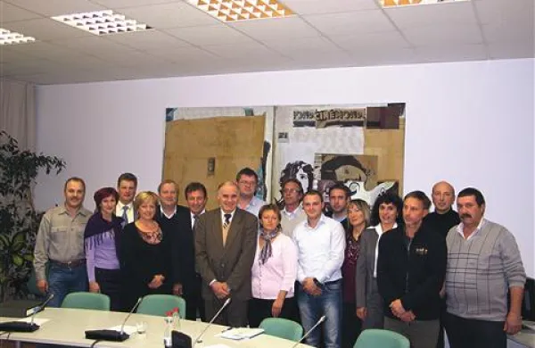 Andrej Škapin (prvi z leve) zapušča divaški občinski svet 