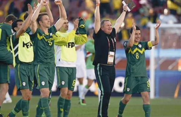 Matjaž Kek je objavil seznam igralcev, na katere bo računal 3. junija v kvalifikacijski tekmi za Euro 2012 na Ferskih otokih.