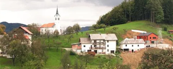 Ravne nad Cerknim