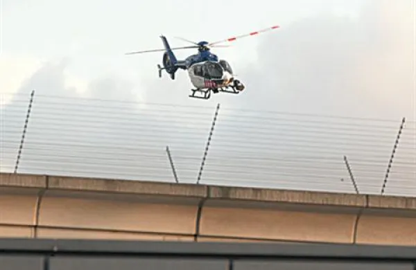 Helikopter, ki naj bi Mladića pripeljal v zapor Scheveningen v Haagu.