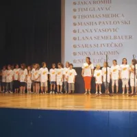  Na zaključni prireditvi se je zbralo skoraj 500 osnovnošolcev iz piranske občine. 