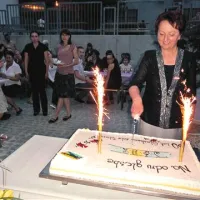 Kolektiv se je ravnateljici Mlakarjevi ob odhodu v pokoj zahvalil za uspešno delo 