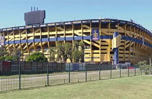 Stadion Bocca Junior v Buenos Airesu je nastal po arhitekturni zasnovi Viktorja Sulčiča.