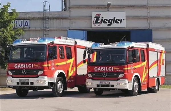 Lani kupljeni dve gasilski vozili poleg 90.000 evrov lizinga letno terjata še 12.600 evrov stroškov za vzdrževanje, ki pa jih piranski gasilci nimajo od kod jemati. 