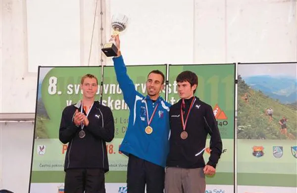 Najhitrejši maratonci, z leve: Thomas Owens, Mitja Kosovelj, Robie Simpson