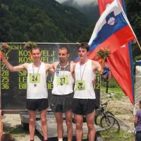 Cvetlična razglasitev najboljših na cilju