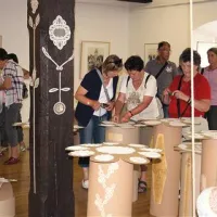  Cvetlični vrtovi združenih čipkaric Idrije, Lepoglave in Splita