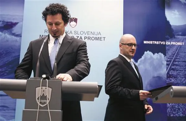 Minister Patrick Vlačič bo brez svoje desne roke Igorja Jakomina. Razhajata se samo službeno, zasebno ostajata prijatelja.