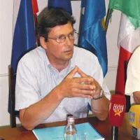 Sedanji izolski župan Igor Kolenc ne želi komentirati dejanj nekdanjega občinskega vodstva.