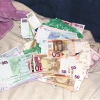 Kriminalisti so lažnima roparjema zasegli ves plen