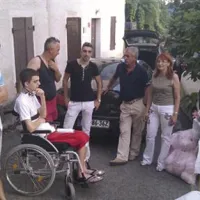 Mladi z liste SLS so obiskali tetraplegika Marka.