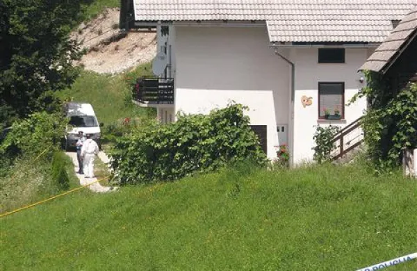 Razlog družinske tragedije v Trebenčah bo ostal neznan
