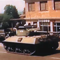 Tank JA na cesti skozi Podgrad, 26. junij 1991 zgodaj popoldne