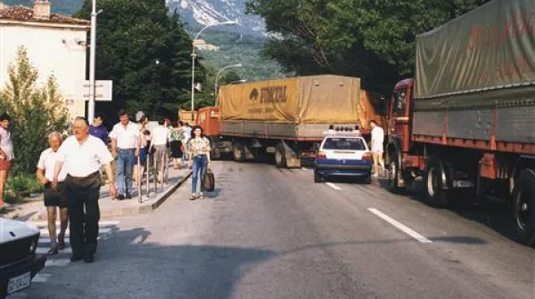 Barikada na mostu čez Hubelj, 26. junija 1991 okoli 13. ure
