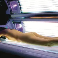 Evropski in tudi slovenski dermatologi odločno odsvetujejo obisk solarija, saj prispeva k pojavu kožnega raka 