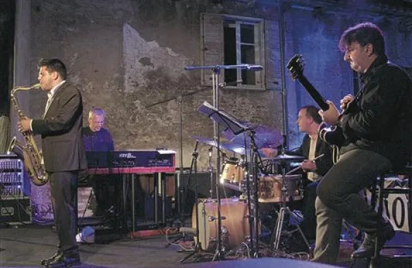 Renato Chicco Encounters quartet.
