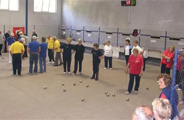 Invalidi tekmovali v balinanju