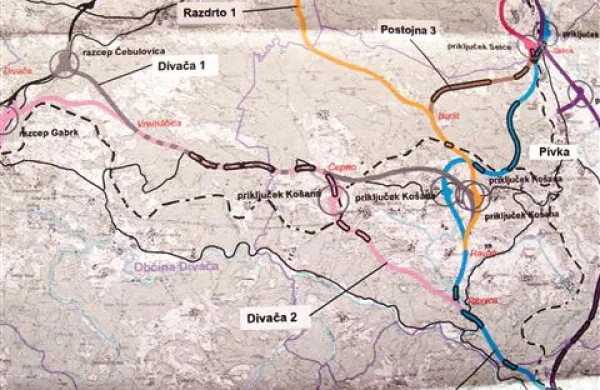 Za pivške svetnike je najprimernejša različica avtoceste kombinacija tras Divača 1 in Divača 2 s priključkom na Čebulovici.