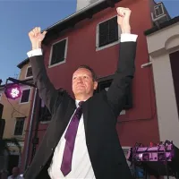 “Hvala vsem!” je bil zadovoljen Popovič.