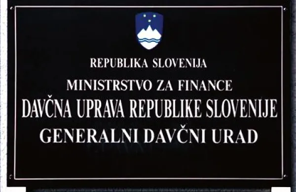 Davčna uprava RS (Durs) bo oktobra začela intenzivneje nadzirati odvetnike.