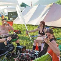 V  času Metalcampa zrase na travnikih najbrž največji kamp v Sloveniji 
