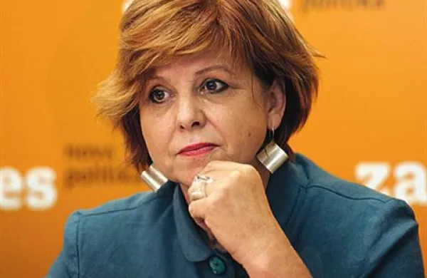 Majda Širca zelo obžaluje, da je bil ta zakon “ožigosan z oznakami”, kot je primerjava z madžarskim medijskim zakonom.