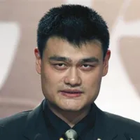 Emocionalno slovo Yao Minga.