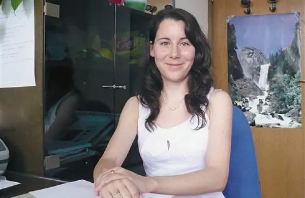 Dr. Ana Toroš 