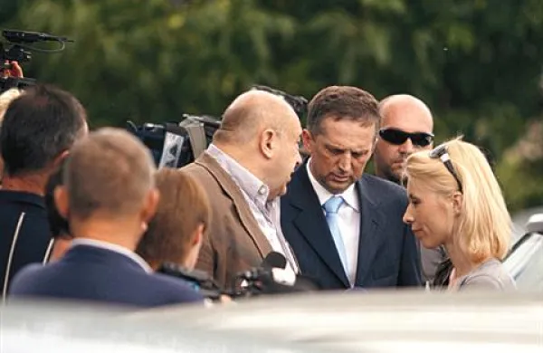 Sanaderjeva odvetnika Čedo Prodanović in Goran Suić