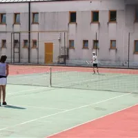 Na betonskih igriščih naj bi se tenis umaknil malemu nogometu