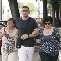  Hadžića so sestra, sin in žena obiskali že v četrtek.
