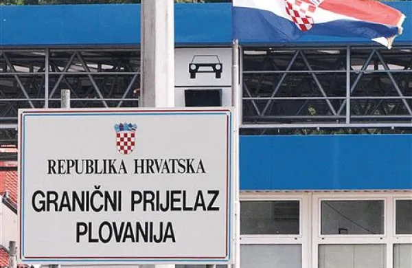 Na mejnem prehodu Plovanija se ni zgodilo nič drugega kot “oralni” nesporazum.