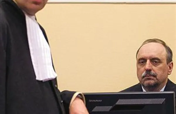 Goran Hadžić na haaškem sodišču