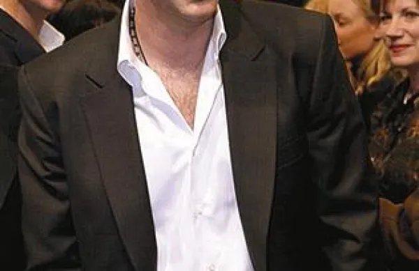 Nicholas Cage je pred kratkim dobil tudi vlogo v filmskem muzikalu Frank or Francis, ki ga bo režiral Charlie Kaufman.