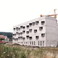 Univerzitetni kampus zdaj ...