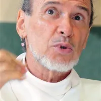 “Ničesar  nočem imeti. Sreča ne pomeni imeti, sreča pomeni biti.”
