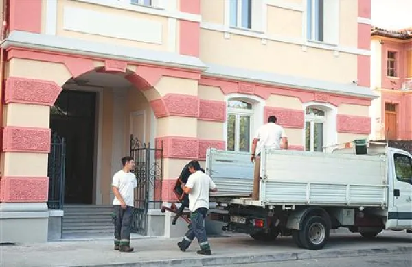 Občinska uprava se je preselila