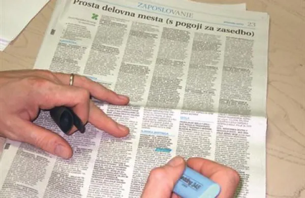 Med brezposelnimi je največ starejših in stečajnikov.