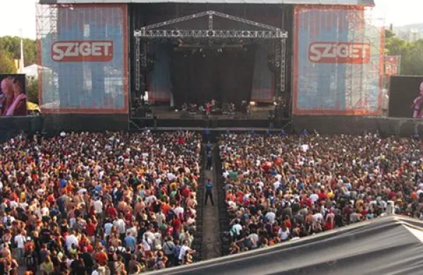 Danes se začenja romanje glasbe in zabave željnih na budimpeštanski otok Obuda sredi Donave, kjer se bo začel 19. glasbeni festival Sziget.