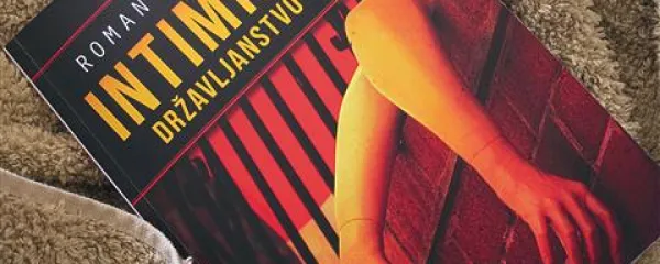 Naslovnica knjige Intimno državljanstvo