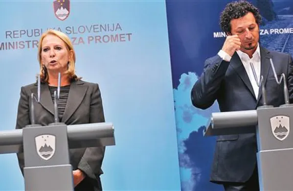 Doris Bures in Patrick Vlačič zapiranju Karavank za tovornjake nista prišla do dna. 