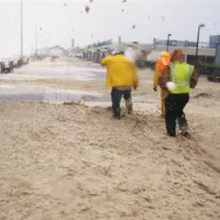 Orkan Irene je doslej terjal deset življenj