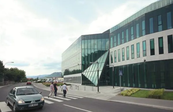 Nadzorni svet družbe CPG, ki sodi v skupino Primorje, je danes za novega direktorja družbe imenoval Kristjana Mugerlija.